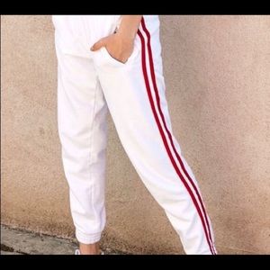 Brandy Melville Rosa sweatpants